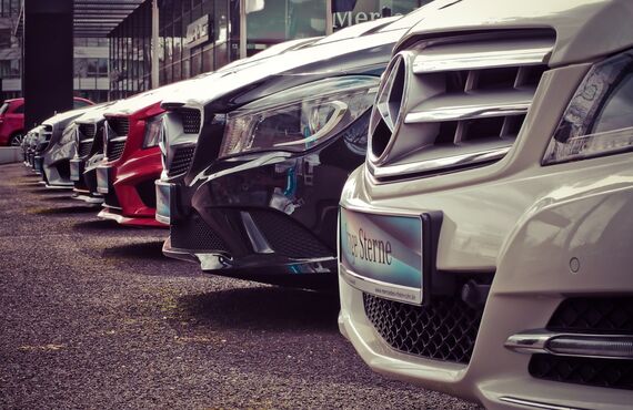 熊本でミニバンから外車まで車種を幅広く取り揃えた上で販売しております